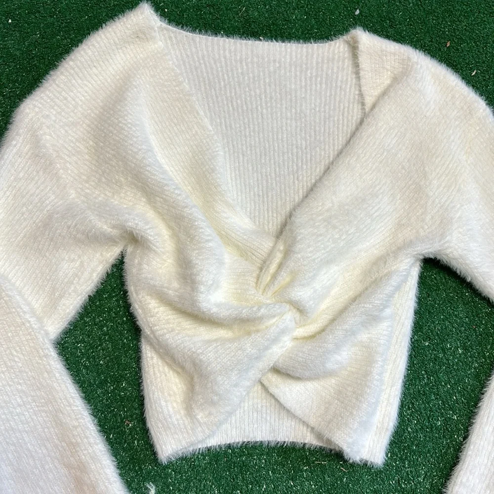 Crop sweater